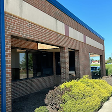 Reliable-Commercial-Power-Washing-Performed-in-Akron-Ohio 1